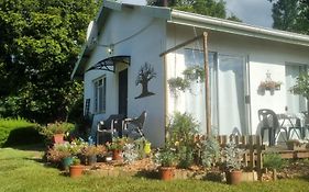 The Cottage On The Corner