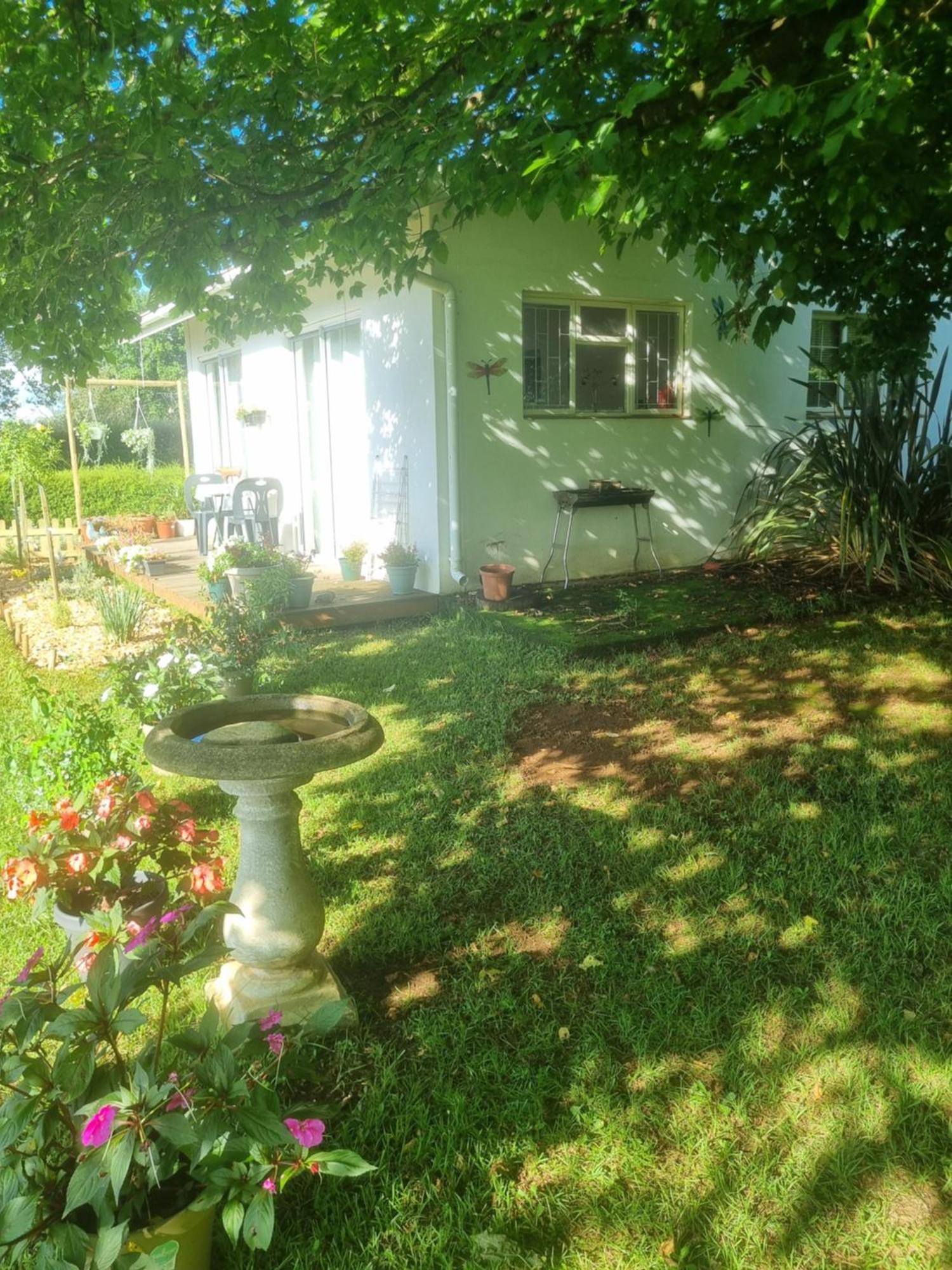 هيمفيل The Cottage On The Corner المظهر الخارجي الصورة